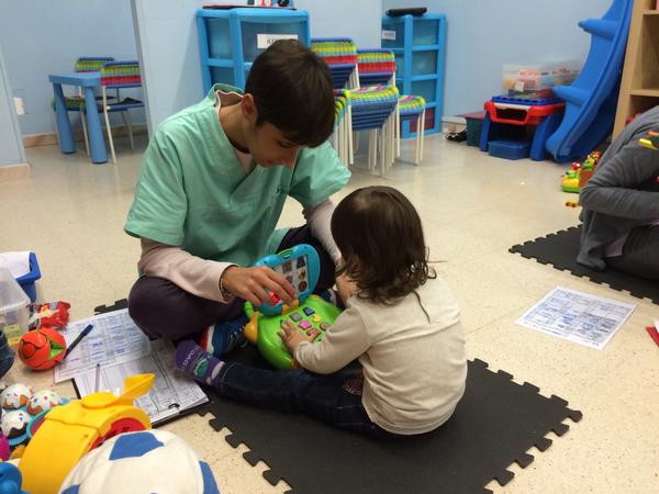 Pacientes com autismo podem usar o FGTS para o tratamento